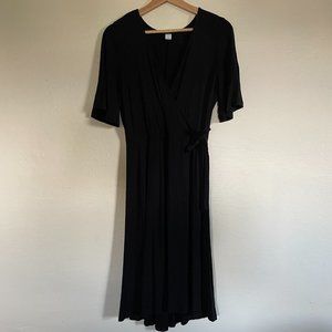 Women's Small Old Navy Black Wrap Dress